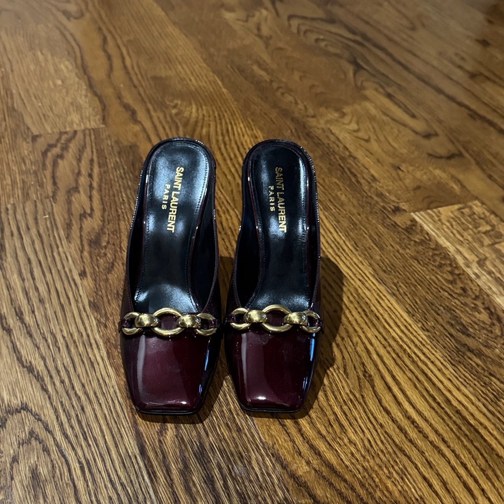 Saint Laurent Burgundy Heels with Gold Chain